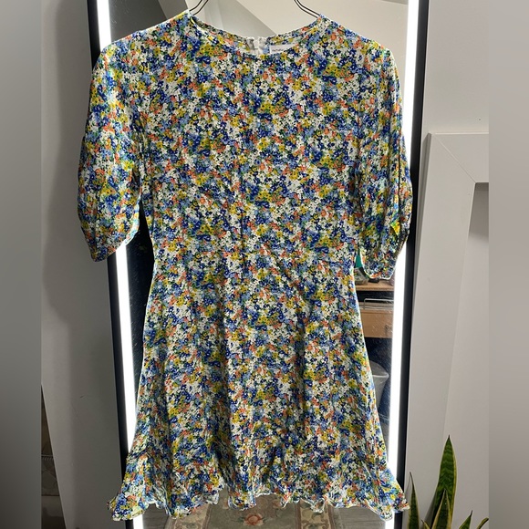 Faithfull The Brand floral dress. Size XS. - Picture 6 of 7